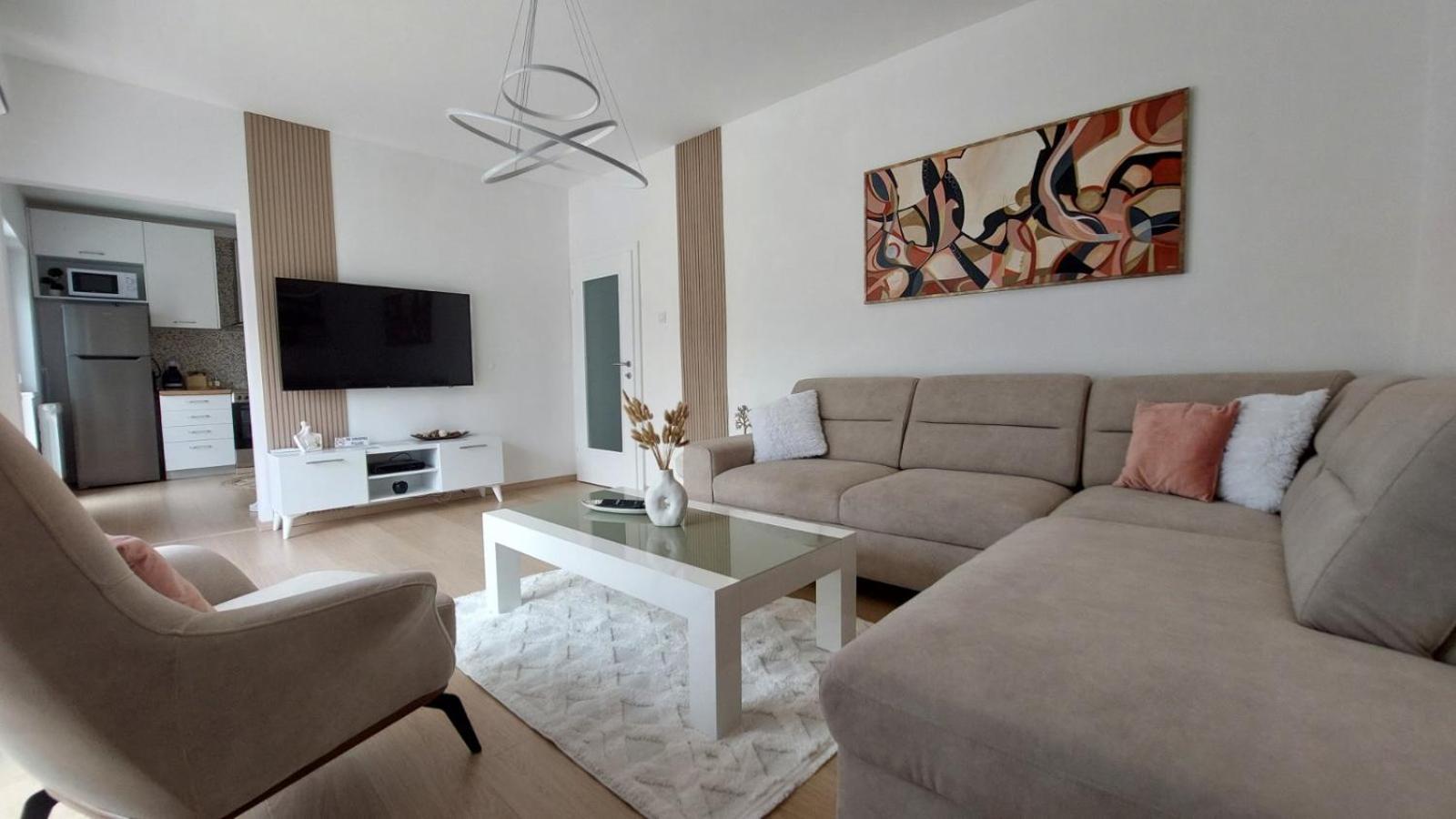 Mina Modern & Cozy Apartment Main City Square Gtc Скопие Екстериор снимка